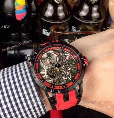 Roger Dubuis Excalibur Spider Pirelli Watches Black DLC Case